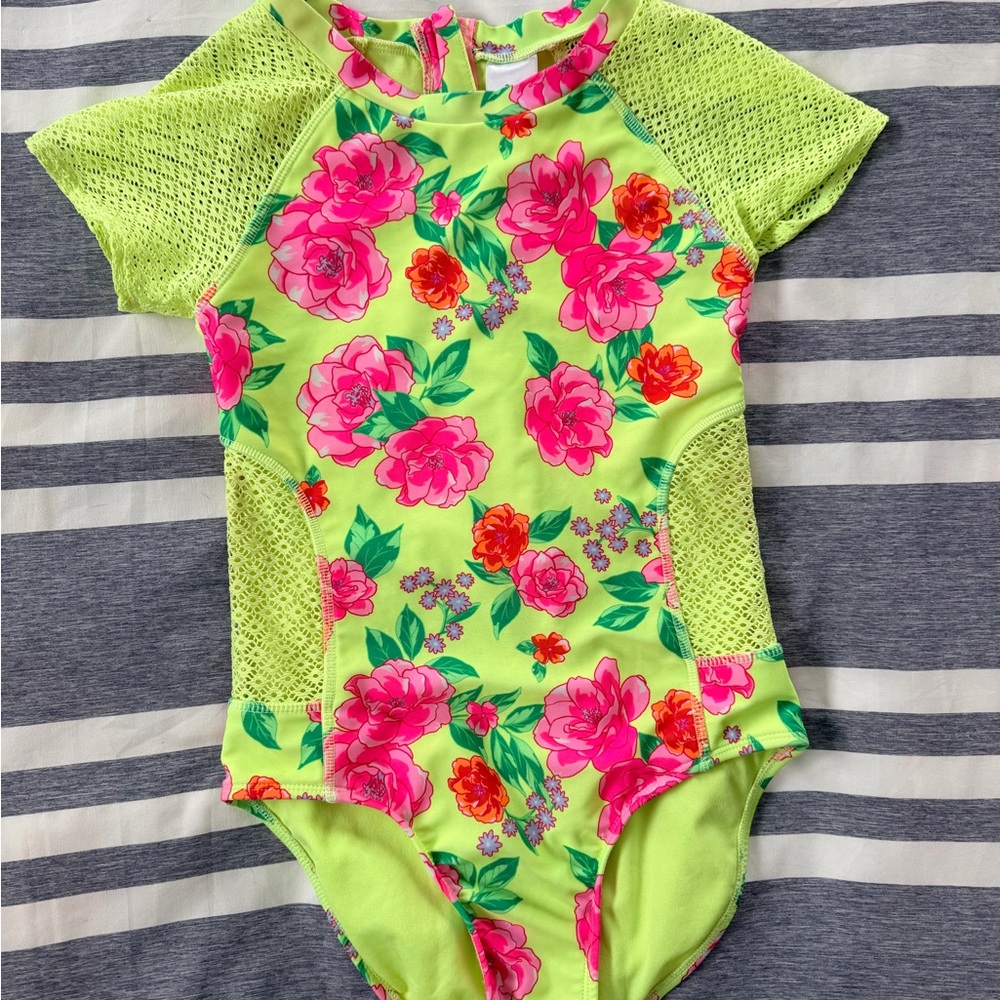 art class Neon Yellow and Pink Floral Girls Size XL Rashguard